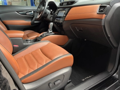 Nissan X-Trail 2.0 dcI Aut. 4x4 Tekna ,7-Sitzer, Leder