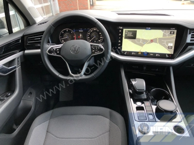VW Touareg 3.0 V6-TDI DSG 4-MOTION ACC Kamera AHK