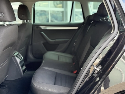 Skoda Octavia Combi Ambition 2,0TDI ACC el. Heckklappe
