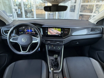 VW Polo 1.0 TSI Life LED,PDC,GRA,RF-Kam.GRA,CarPlay