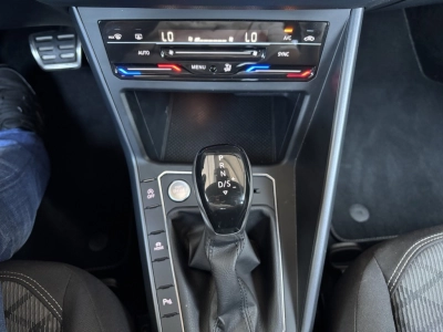 VW Taigo 1.0 TSI-DSG R-LINE, IQ-Drive,Matrix,RFK 