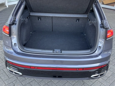 VW Taigo 1.0 TSI-DSG R-LINE, IQ-Drive,Matrix,RFK 