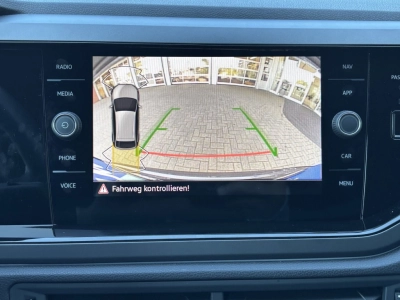 VW Taigo 1.0 TSI-DSG R-LINE, IQ-Drive,Matrix,RFK 
