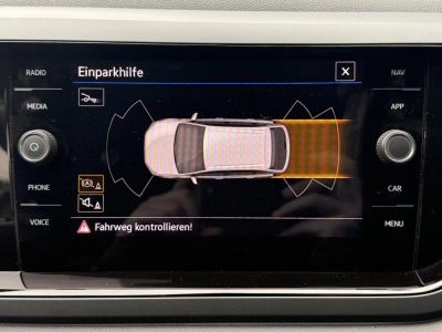 VW Taigo 1.0 TSI-DSG R-LINE, IQ-Drive,Matrix,RFK 