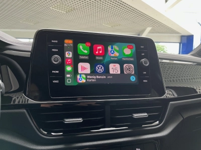 VW T-Roc R-LINE 1.5 TSI-DSG Black+Style,Pan.-Dach