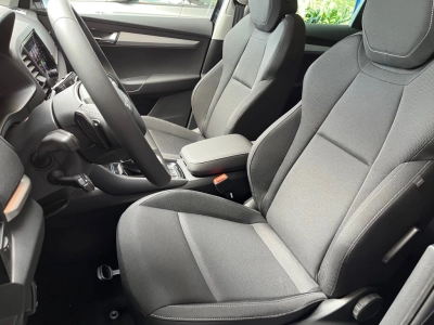 Skoda Karoq 1.5 TSI DSG+AHK+RFK+ACC+Navi+el.Heckkl.++