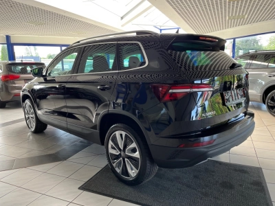 Skoda Karoq 1.5 TSI DSG+AHK+RFK+ACC+Navi+el.Heckkl.++