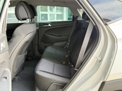 Hyundai TUCSON Trend 2WD Verkehrszeichenerkennug LED AHK
