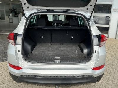 Hyundai TUCSON Trend 2WD Verkehrszeichenerkennug LED AHK