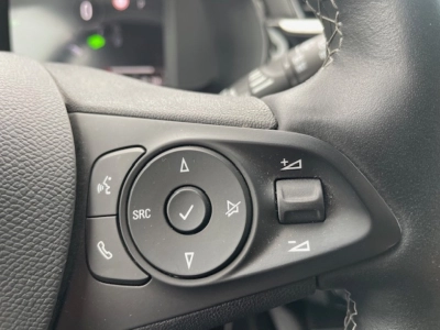 Opel Corsa F Elegance Navi Kamera LED PDC Fernlichtas.