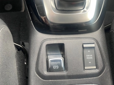 Opel Corsa F Elegance Navi Kamera LED PDC Fernlichtas.