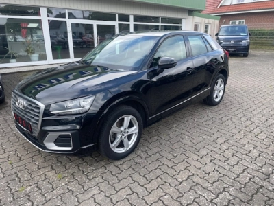 Audi Q2 1.4 TFSI Sport DSG NAVI AHK SITZHEIZUNG