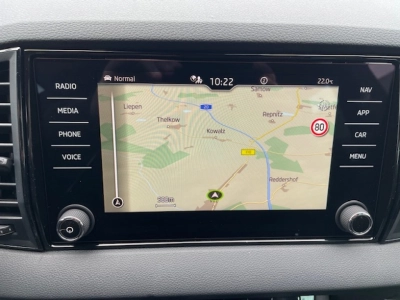 Skoda Karoq 1.5 TSI DSG SPORTLINE,Matrix,AHK,ACC,RFK,+
