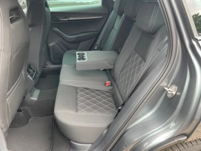Skoda Karoq 1.5 TSI DSG SPORTLINE,Matrix,AHK,ACC,RFK,+