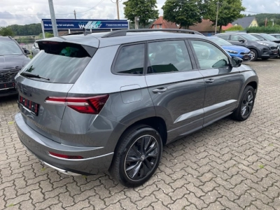 Skoda Karoq 1.5 TSI DSG SPORTLINE,Matrix,AHK,ACC,RFK,+