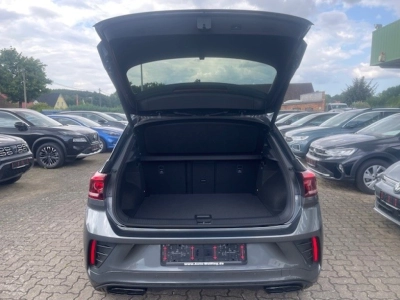 VW T-Roc R-LINE 1.5 TSI-DSG Black+Style,Pan.-Dach