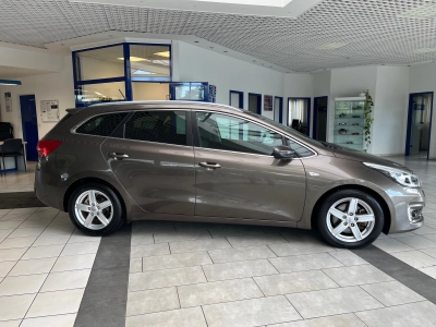 Kia cee'd Sportswagon 1.6 GDI Dream Team