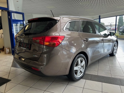 Kia cee'd Sportswagon 1.6 GDI Dream Team