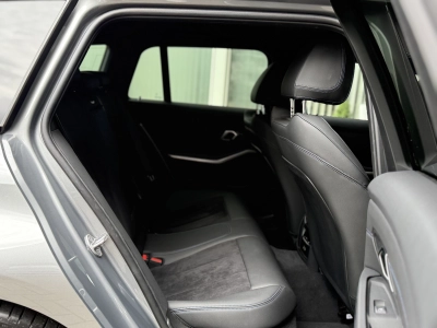 BMW 320 d xDrive M Sport 1.Hd ACC NAVI CAM SHADOW LINE 