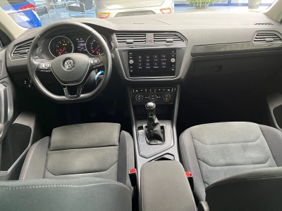 VW Tiguan 1.4 TSI Comfortline,LED,NAVI,ACC,AHK,RFK