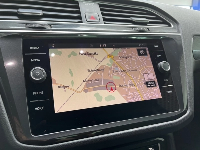 VW Tiguan 1.4 TSI Comfortline,LED,NAVI,ACC,AHK,RFK