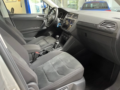 VW Tiguan 1.4 TSI Comfortline,LED,NAVI,ACC,AHK,RFK