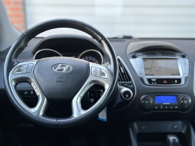 Hyundai ix35 2.0 Automatik NAVI KLIMA TEMPOMAT BLUETOOTH