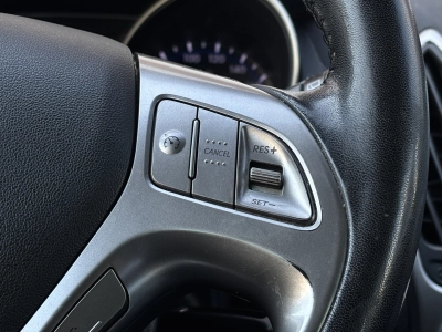 Hyundai ix35 2.0 Automatik NAVI KLIMA TEMPOMAT BLUETOOTH