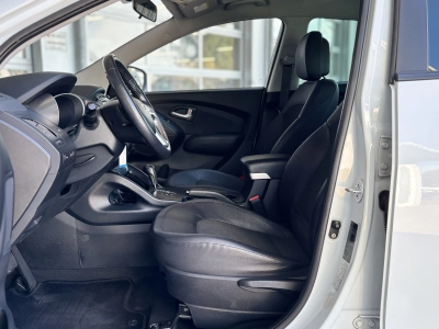 Hyundai ix35 2.0 Automatik NAVI KLIMA TEMPOMAT BLUETOOTH