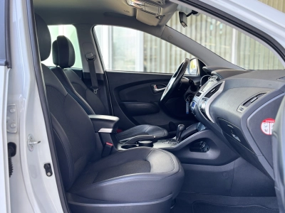 Hyundai ix35 2.0 Automatik NAVI KLIMA TEMPOMAT BLUETOOTH