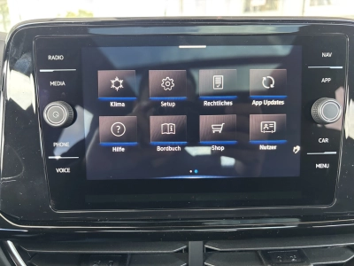 VW T-Roc R-LINE 1.5 TSI-DSG Black+Style,Pan.-Dach