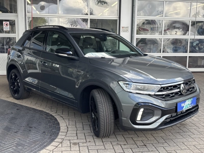 VW T-Roc R-LINE 1.5 TSI-DSG Black+Style,Pan.-Dach