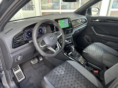 VW T-Roc R-LINE 1.5 TSI-DSG Black+Style,Pan.-Dach