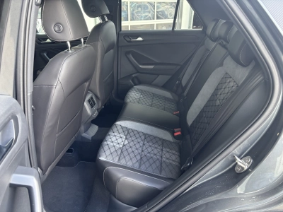 VW T-Roc R-LINE 1.5 TSI-DSG Black+Style,Pan.-Dach