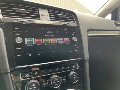 VW Golf Variant 1.5 TSI-DSG,Highline,LED,ACC,RFK