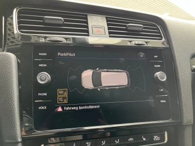 VW Golf Variant 1.5 TSI-DSG,Highline,LED,ACC,RFK