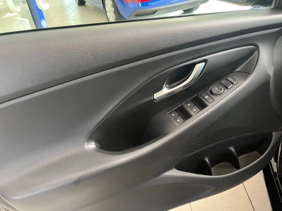 Hyundai i30 Kombi 1.5 T-GDI DCT 48V Trend, LED-SW,Navi