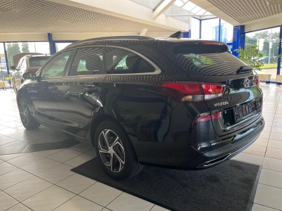 Hyundai i30 Kombi 1.5 T-GDI DCT 48V Trend, LED-SW,Navi