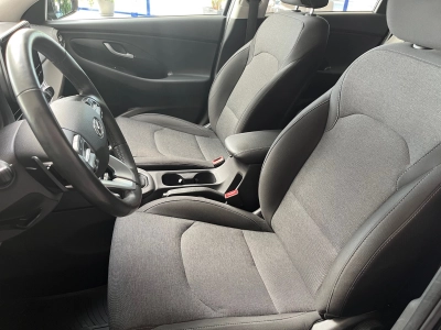 Hyundai i30 Kombi 1.5 T-GDI DCT 48V Trend, LED-SW,Navi