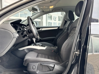 Audi A4 Avant 2.0 TDI S-Tronic S-line BI-XENON TEMP