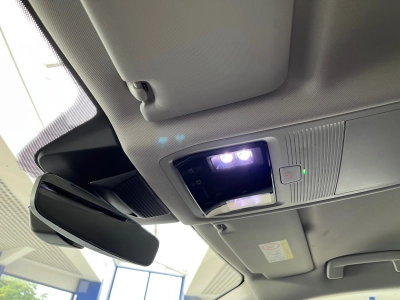 VW Tiguan 1.5 eTSI-DSG,Life,LED+,Komfort,AHK,18-Zoll