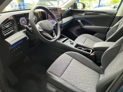 VW Tiguan 1.5 eTSI-DSG,Life,LED+,Komfort,AHK,18-Zoll