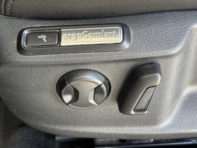 VW Passat Variant 1.8 TSI-DSG Highline ACC AHK LED