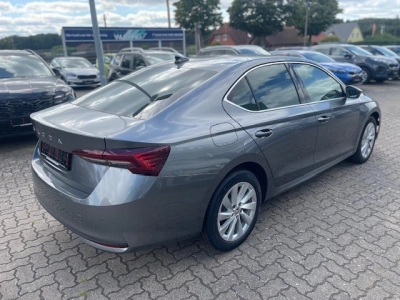 Skoda Octavia 1.5 TSI mHEV-DSG TOP-SELECTION 