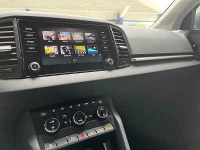 Skoda Karoq 1.5 TSI DSG+AHK+RFK+ACC+Navi+el.Heckkl.++