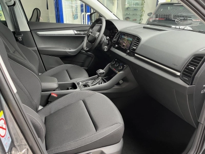 Skoda Karoq 1.5 TSI DSG+AHK+RFK+ACC+Navi+el.Heckkl.++