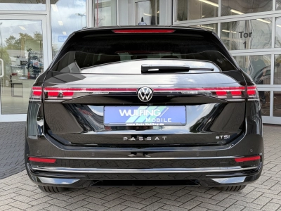 VW Passat Variant 1.5 eTSI-DSG Elegance, IQ,Navi Pro