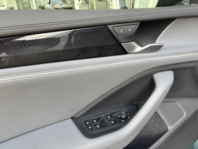 VW Passat 2.0TDI Business ACC Navi AHK Ambiente LED