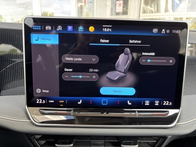 VW Passat 2.0TDI Business ACC Navi AHK Ambiente LED