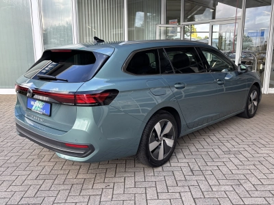 VW Passat 2.0TDI Business ACC Navi AHK Ambiente LED